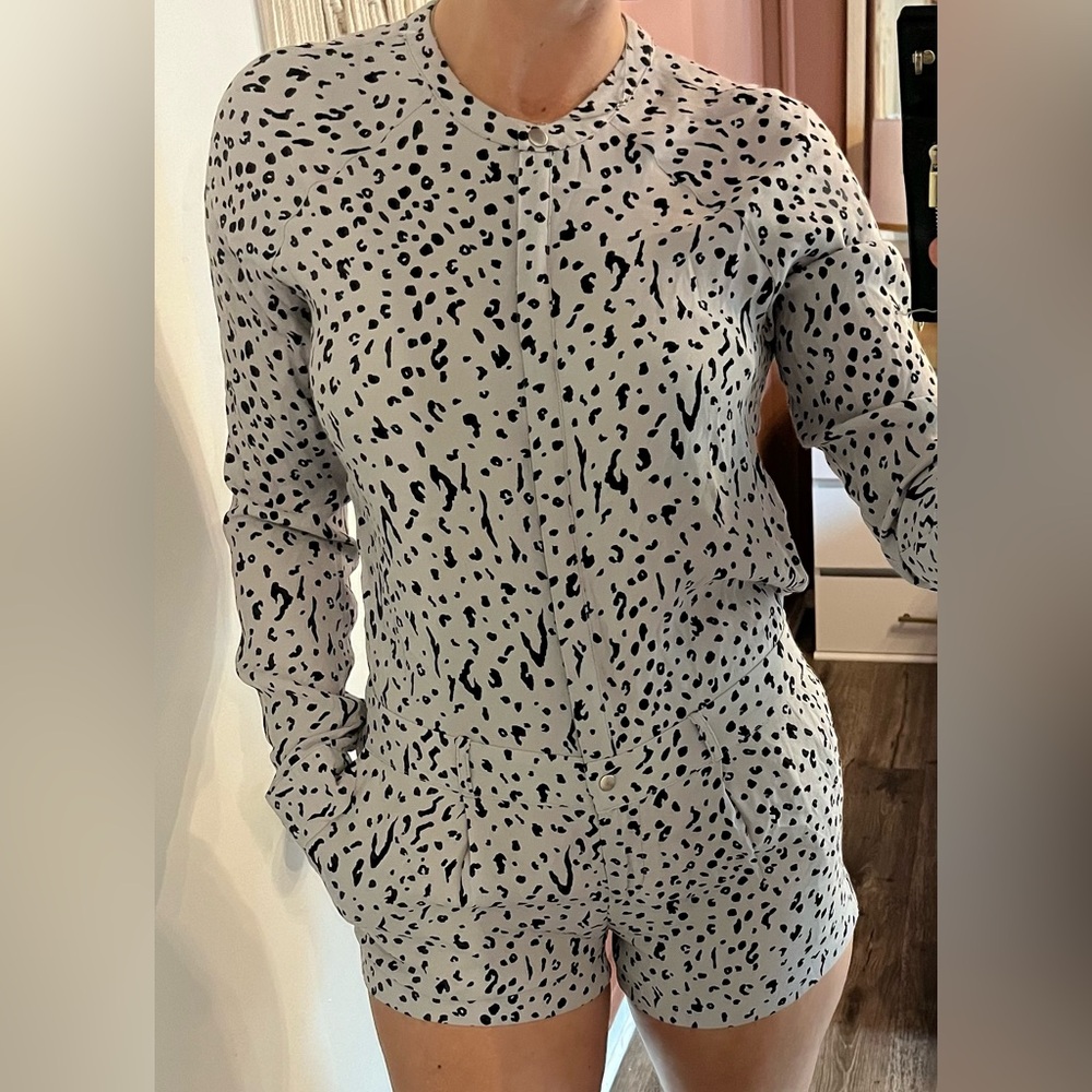 NWT Michael Stars Crossover Back Romper Grey Size S